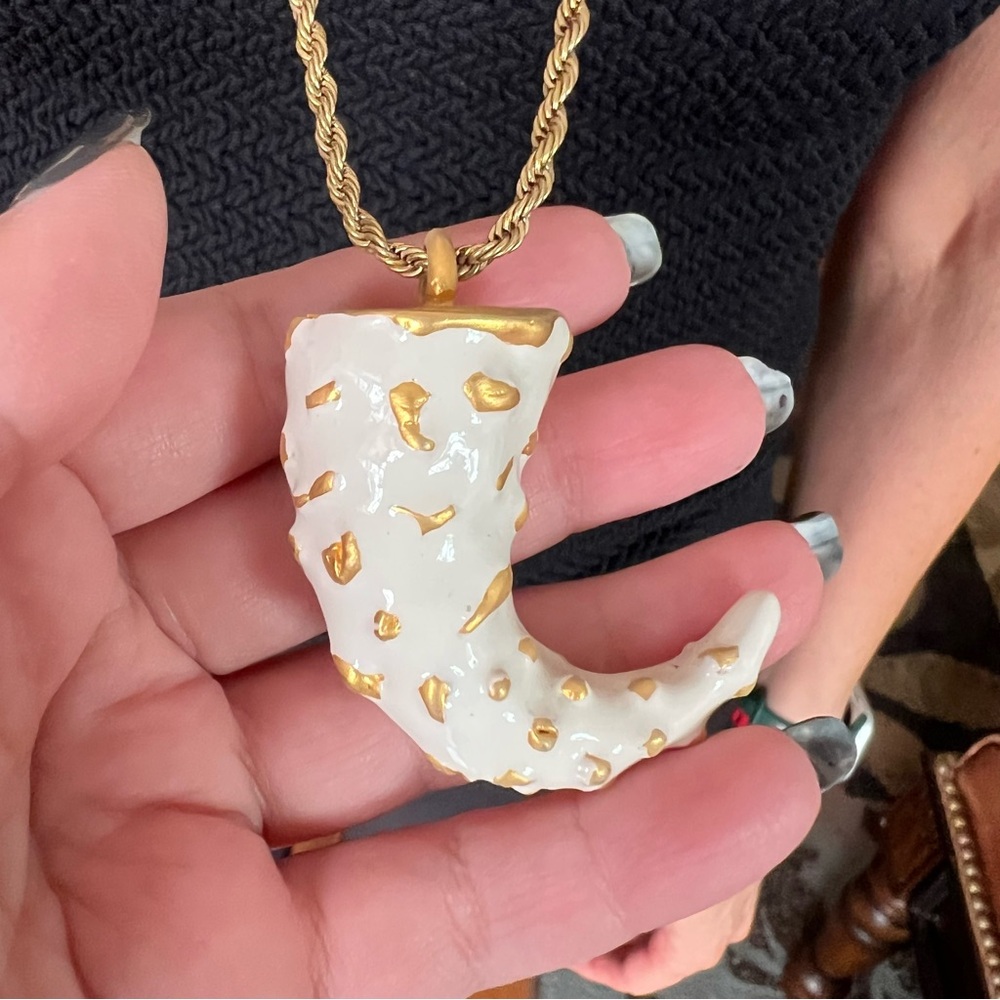 Vintage Kenneth Jay Lane Shark Tooth Enamel and Gold Tone Pendant – 1980s